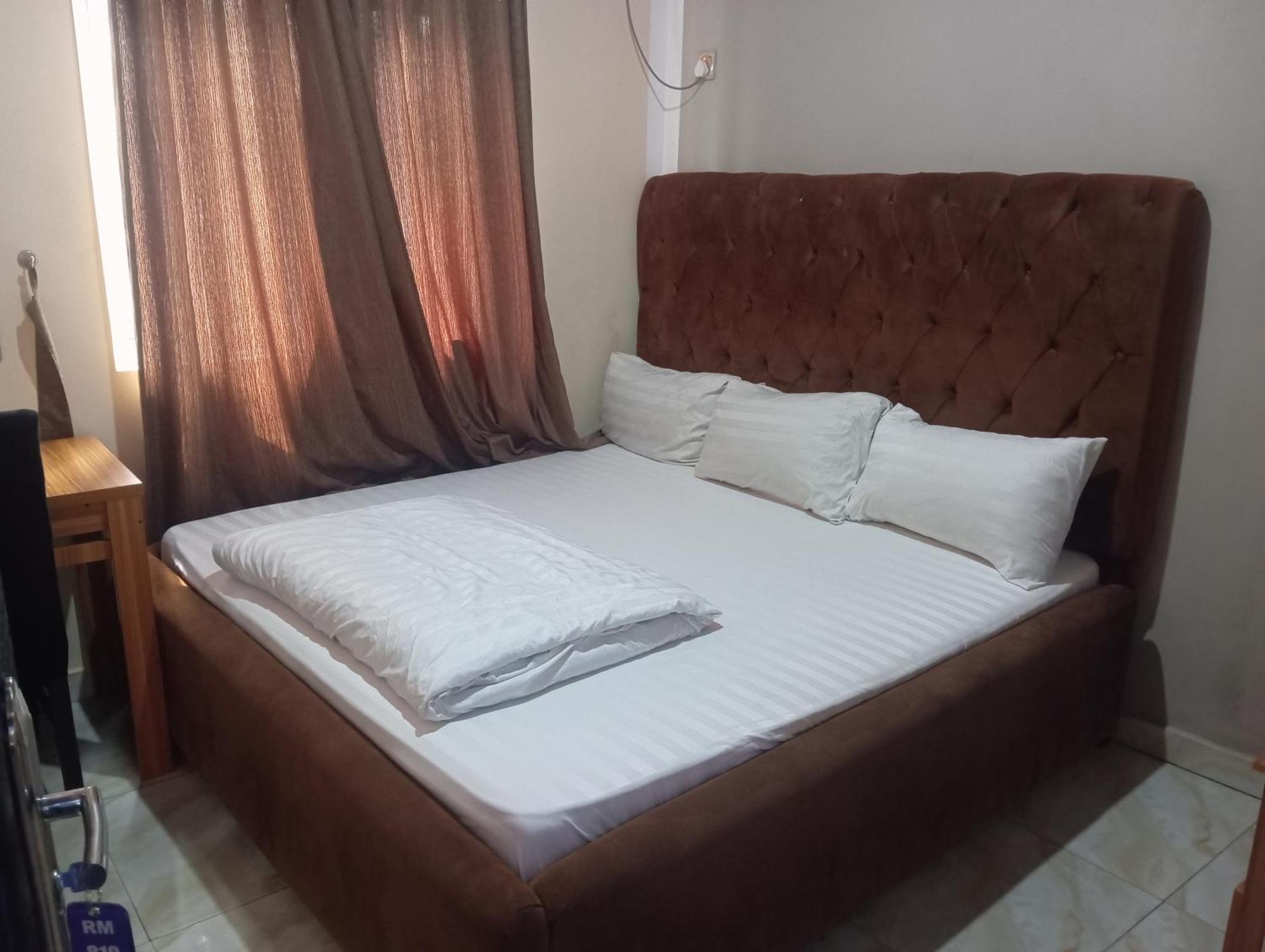 Charles Groove Hotel & Suit Port Harcourt Exterior photo